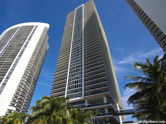 Beach Club II apartments for sale and rent