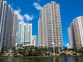 Courts Brickell Key