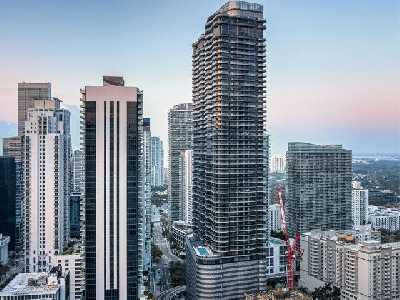 Flatiron Brickell Flatiron Brickell