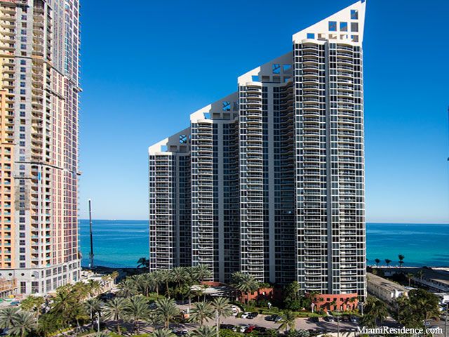 Pinnacle apartments for sale and rent