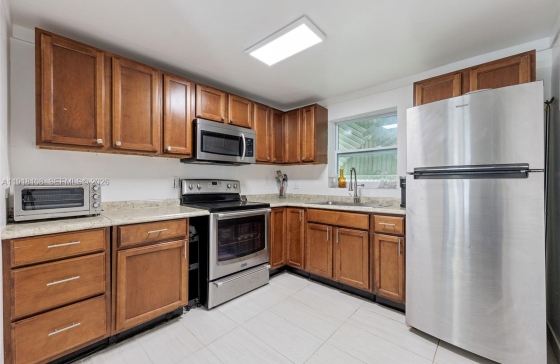 1464 SW 29th Ave #