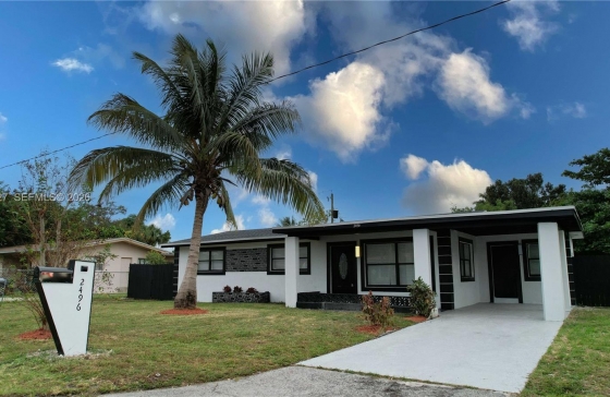 2496 SW 8th St #