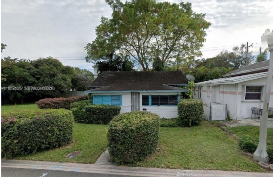 134  Florida Ave #