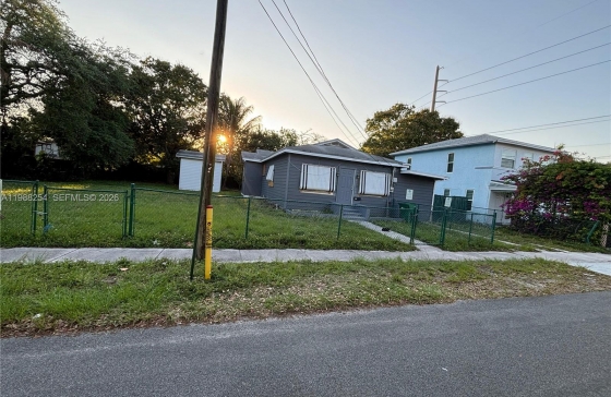214 SW 1st Ave #