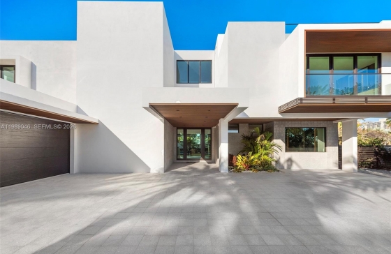 128  Ocean Blvd #