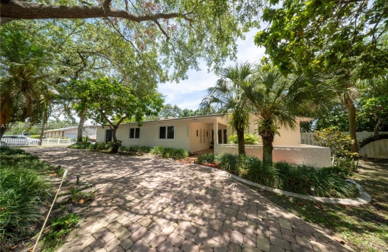 16445 SW 80th Ave #