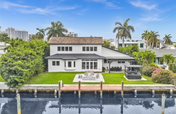 472  Sunset Dr #
