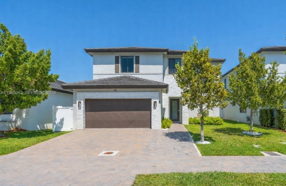 8019 NW 46th Ter #