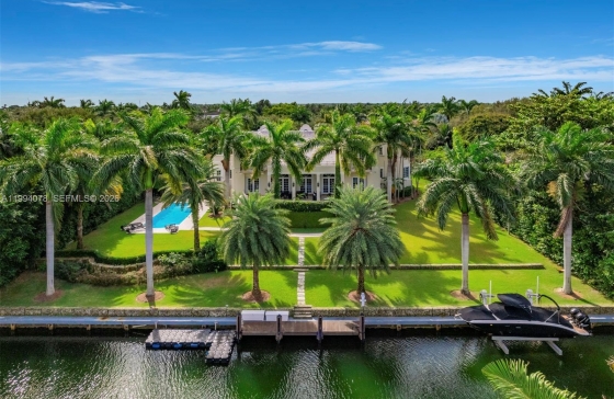 585  Arvida Pkwy #