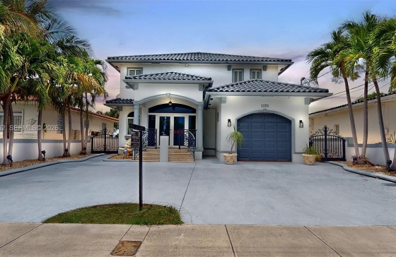 1131  Stillwater Dr #