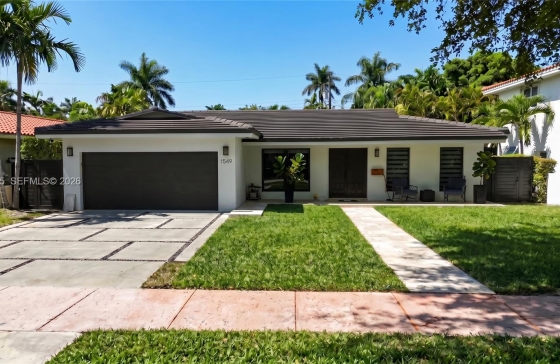 1549  Zuleta Ave #