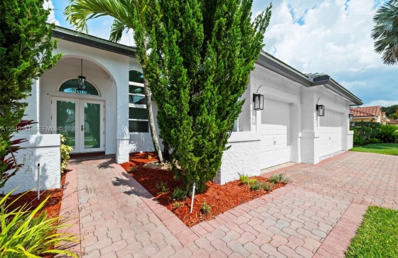 3292  Ridge Trce #