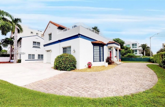 1400  West Ave #