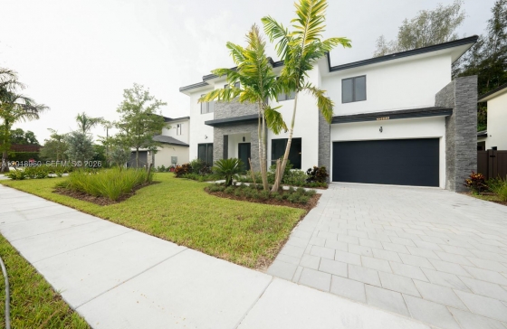13004  Davie Oaks Dr #
