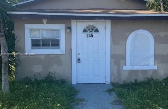 245 N  6th Ave #