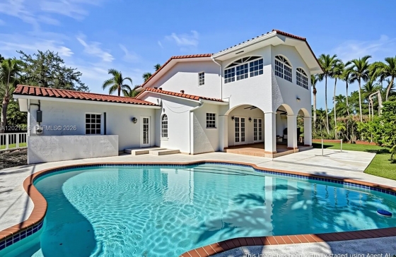 1534  Palancia Ave #