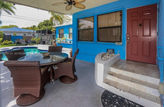 706 S 19th Ave #