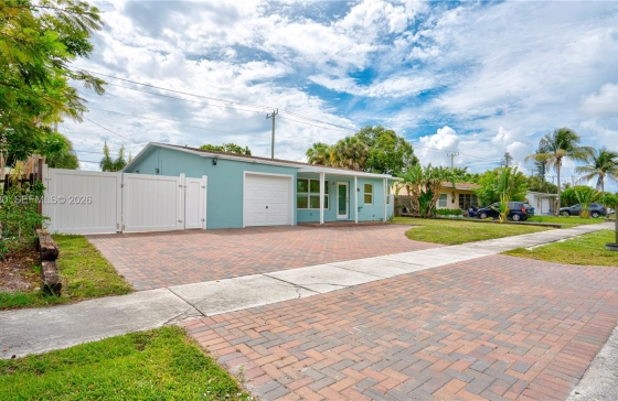2510 NE 9th Ave #