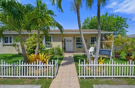 906 SW 8th Ave #