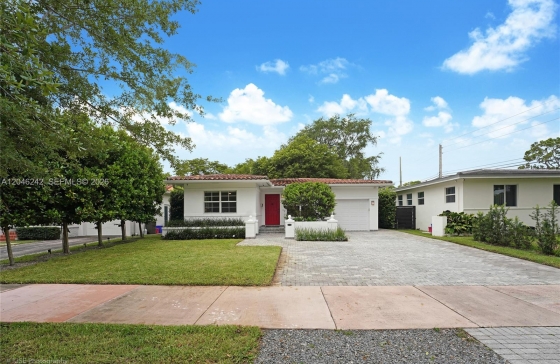 1556  Catalonia Ave #