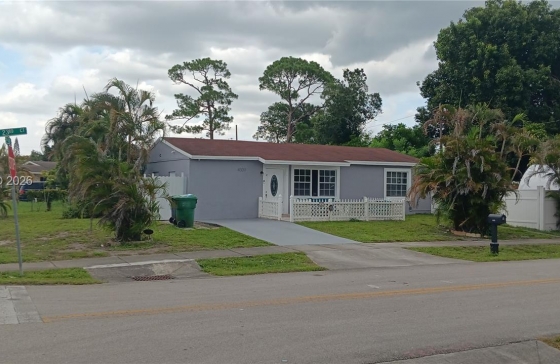 4331 SW 23rd Ct #
