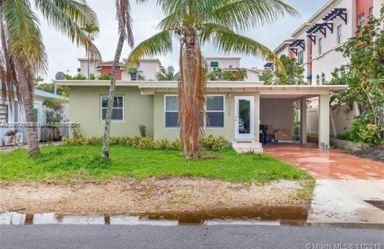 1025 NE 17th Way #