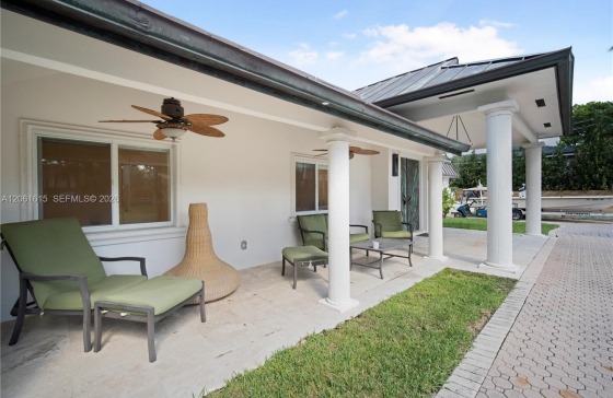 324  Caribbean Rd #