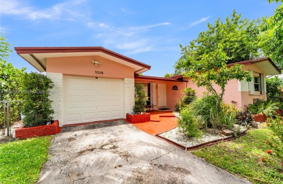 1019 S 29th Ave #