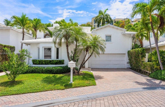 6  Coconut Ln #