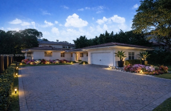 52  Camden Dr #