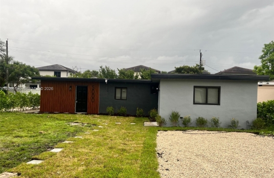 5000 SW 26th Ave #