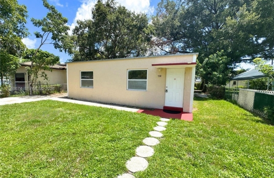 730 NW 15th Ter #