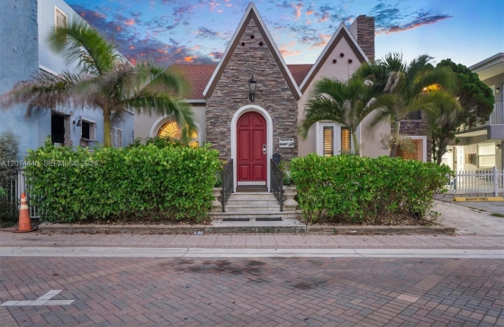 312  Fillmore St #