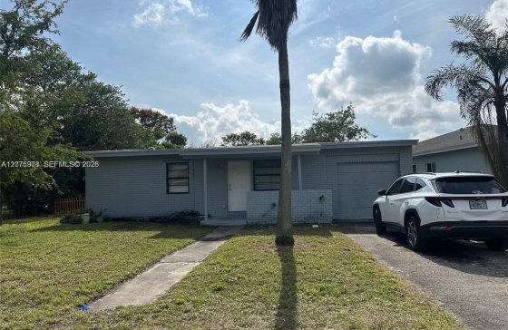 1318 NW 11th St #