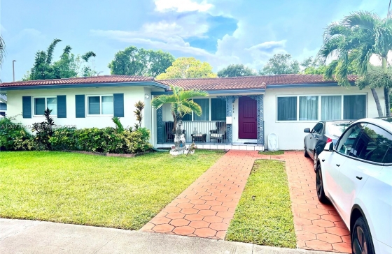 106 N 32nd Ave #