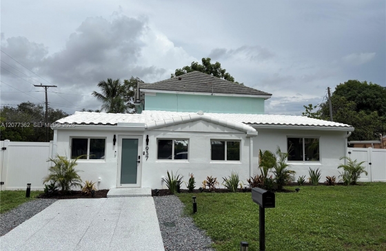 937 SW 18th Ct #