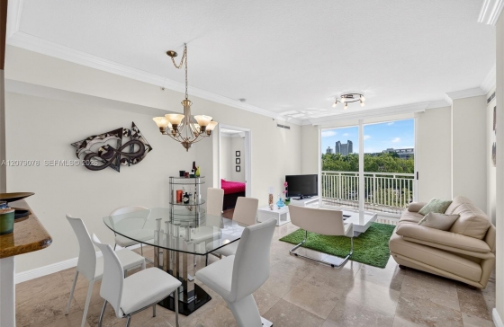 1755 E Hallandale Beach Blvd #305E
