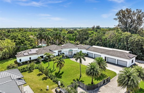 1540 SW 115th Ave #