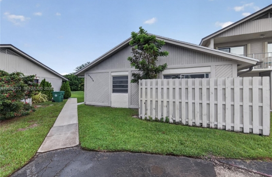 2230  Nova Village Dr #