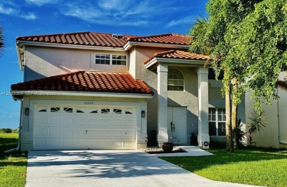 10664  Oak Lake Way #