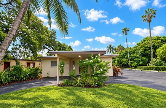519 NW 23rd Ave #