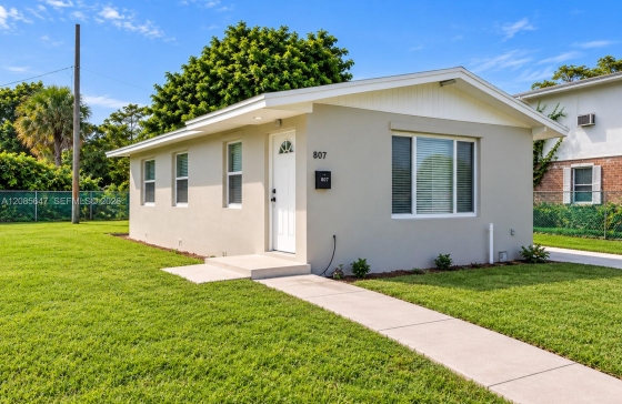 807  Handy Ave #0