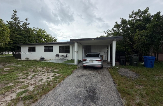1200 NW 18th Ct #1200