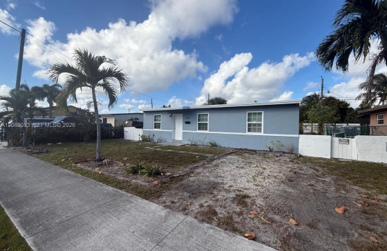381 NW 16th St #381