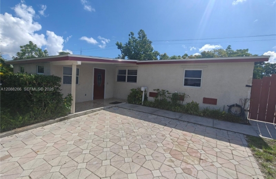 801 N 70th Ave #