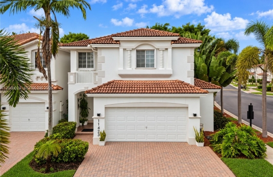 11423 NW 69th Ter #