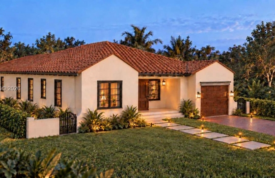 122  Camilo Ave #