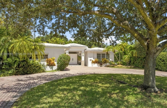 1325  Blue Rd #