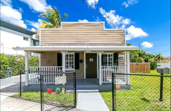 406  Foster Rd #
