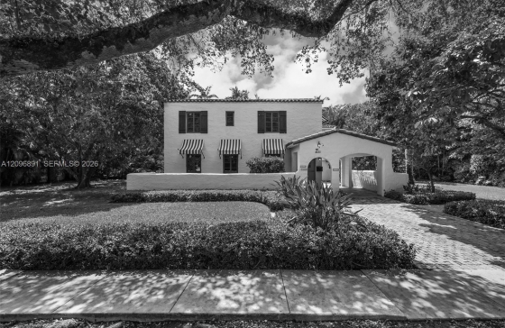 1140  Asturia Ave #